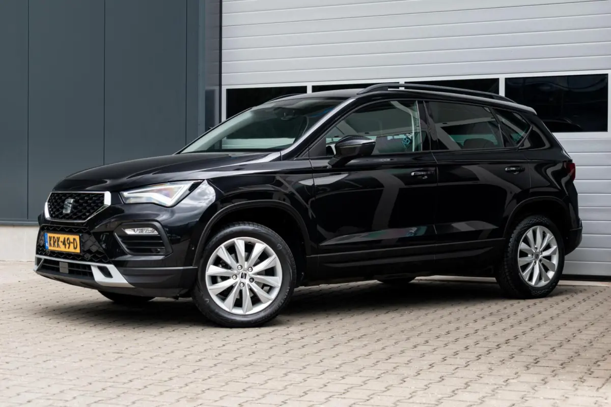 1.0 TSI Style Business Intense|1e EIGENAAR|TREKHAAK|KEYLESS|CAMERA|CARPLAY|CLIMATE