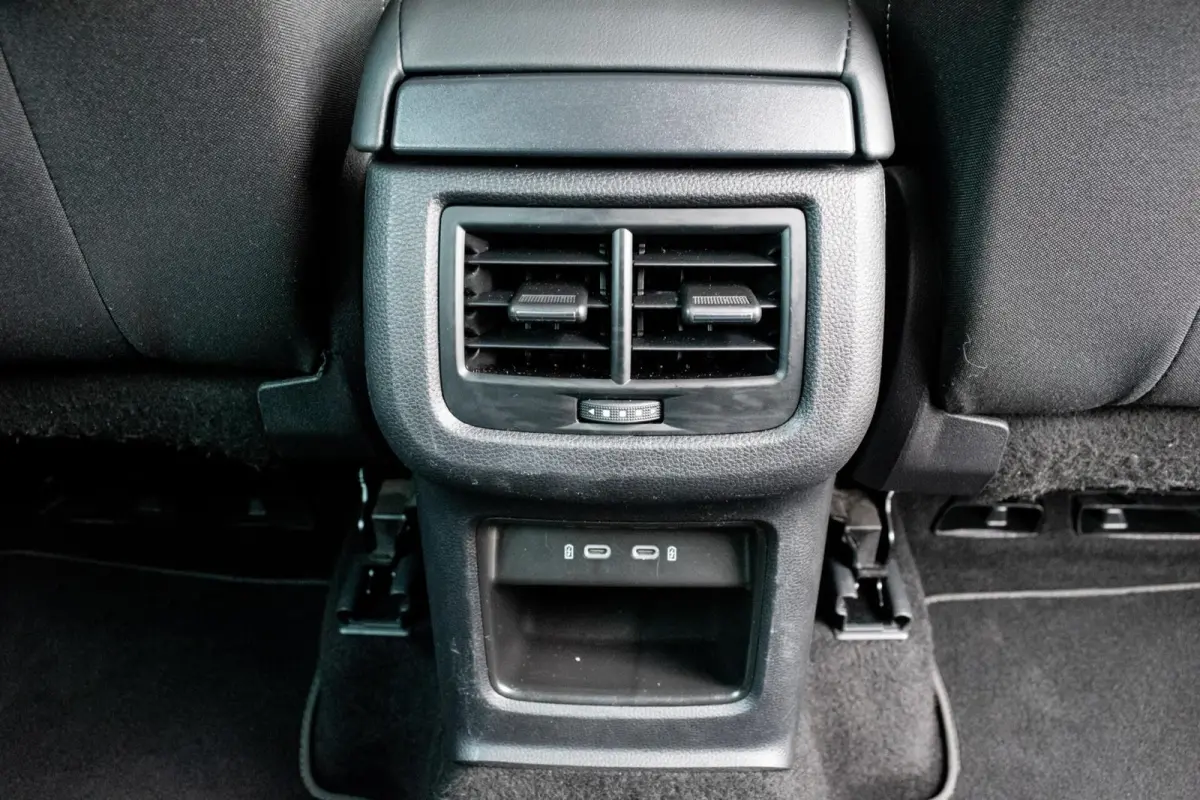 1.0 TSI Style Business Intense|1e EIGENAAR|TREKHAAK|KEYLESS|CAMERA|CARPLAY|CLIMATE
