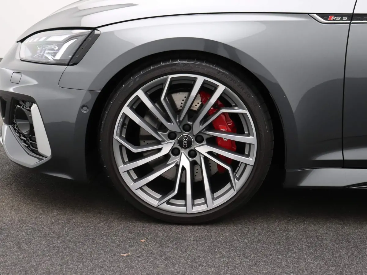 2.9 TFSI quattro 450 PK | RS-sportuitlaatsysteem | RS-dynamiekpakket | RS-sportonderstel plus DRC | 360 Camera | Panoramadak | Adaptive Cruise Control | Stoelverwarming | Virtual Cockpit | L