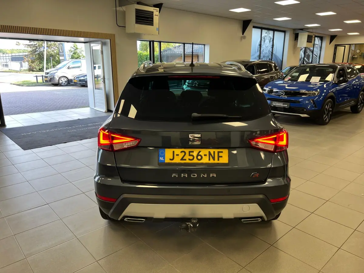 1.0 TSI FR Business Intense / stoelverw / trekh. /