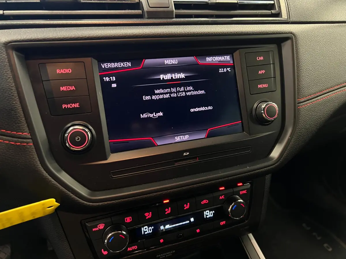 1.0 TSI FR Business Intense / stoelverw / trekh. /