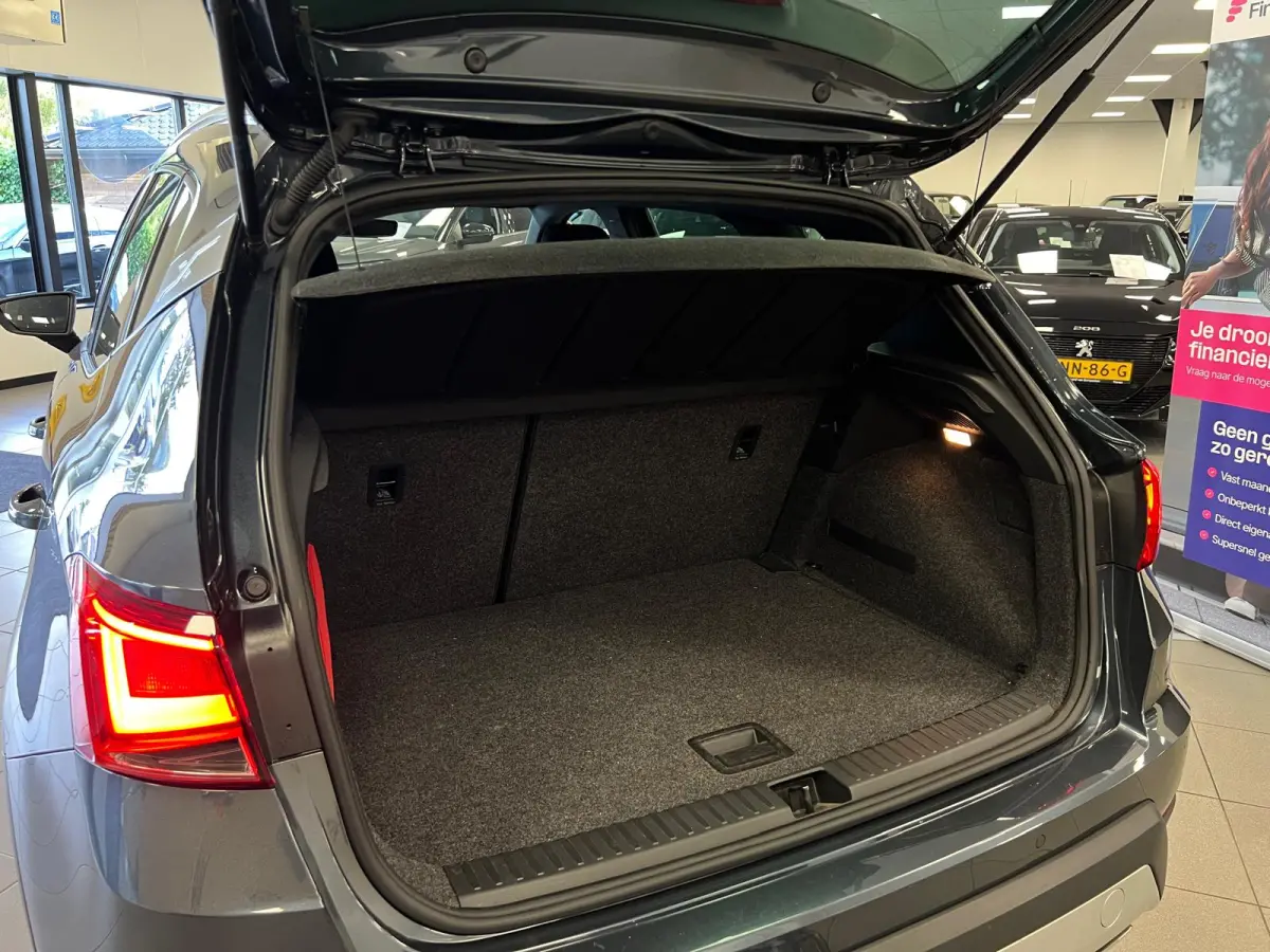 1.0 TSI FR Business Intense / stoelverw / trekh. /