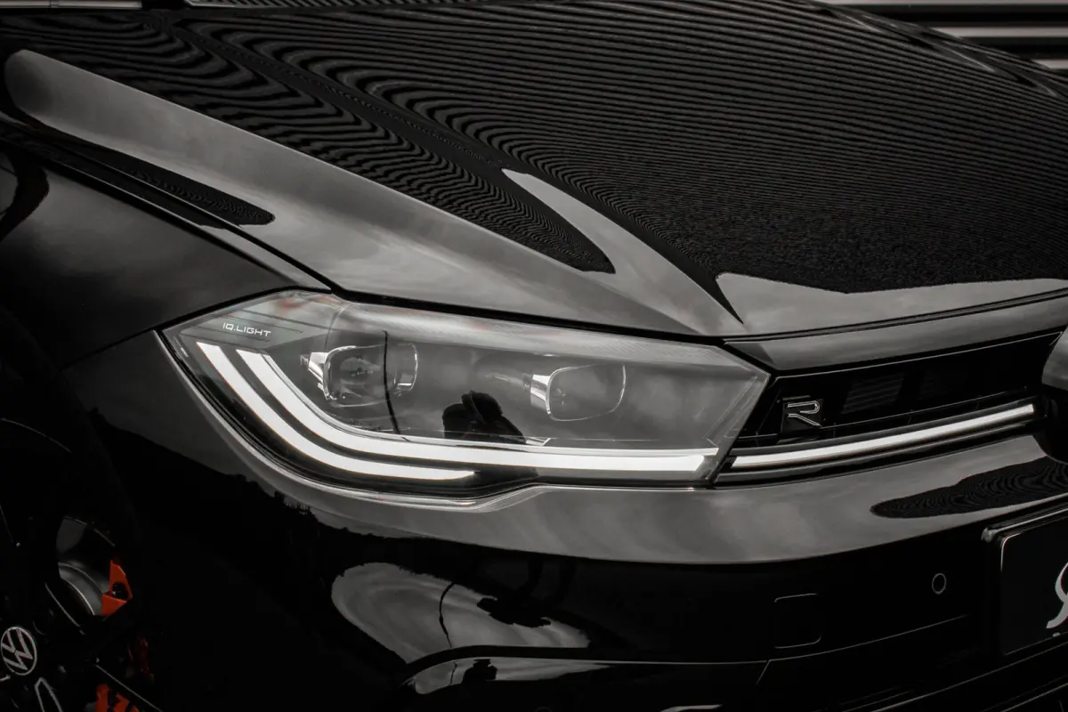 1.0 TSI R-Line OPTIONS / FULL BLACK / VERLAGINGSVEREN / APPLE CARPLAY / LED KOPLAMPEN / DIGITAL DASCH /MAXTON PACK