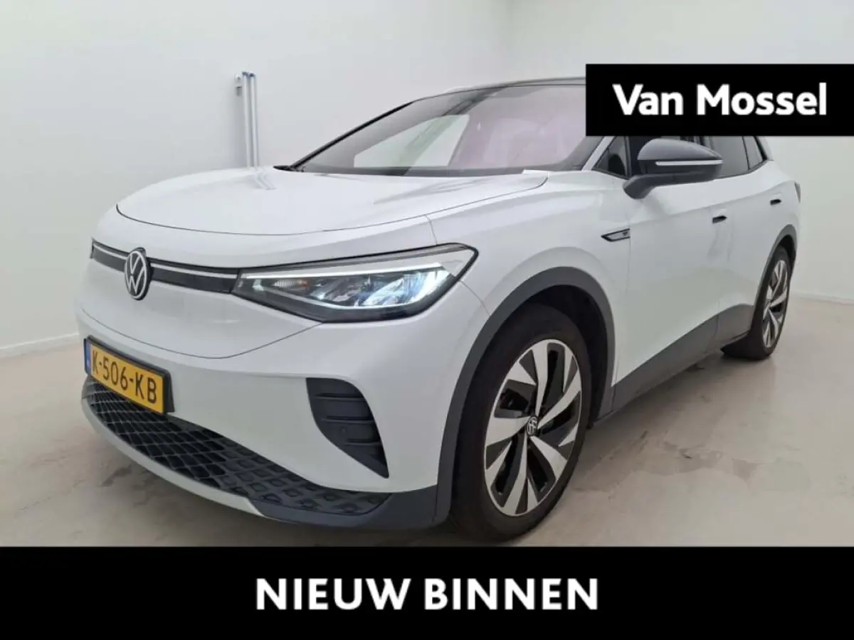First 77 kWh 204 PK| Origineel Nederlands | Navigatie | Achteruitrijcamera | Parkeersensoren | Stoelverwarming | Stuurwielverwarming | Climatronic