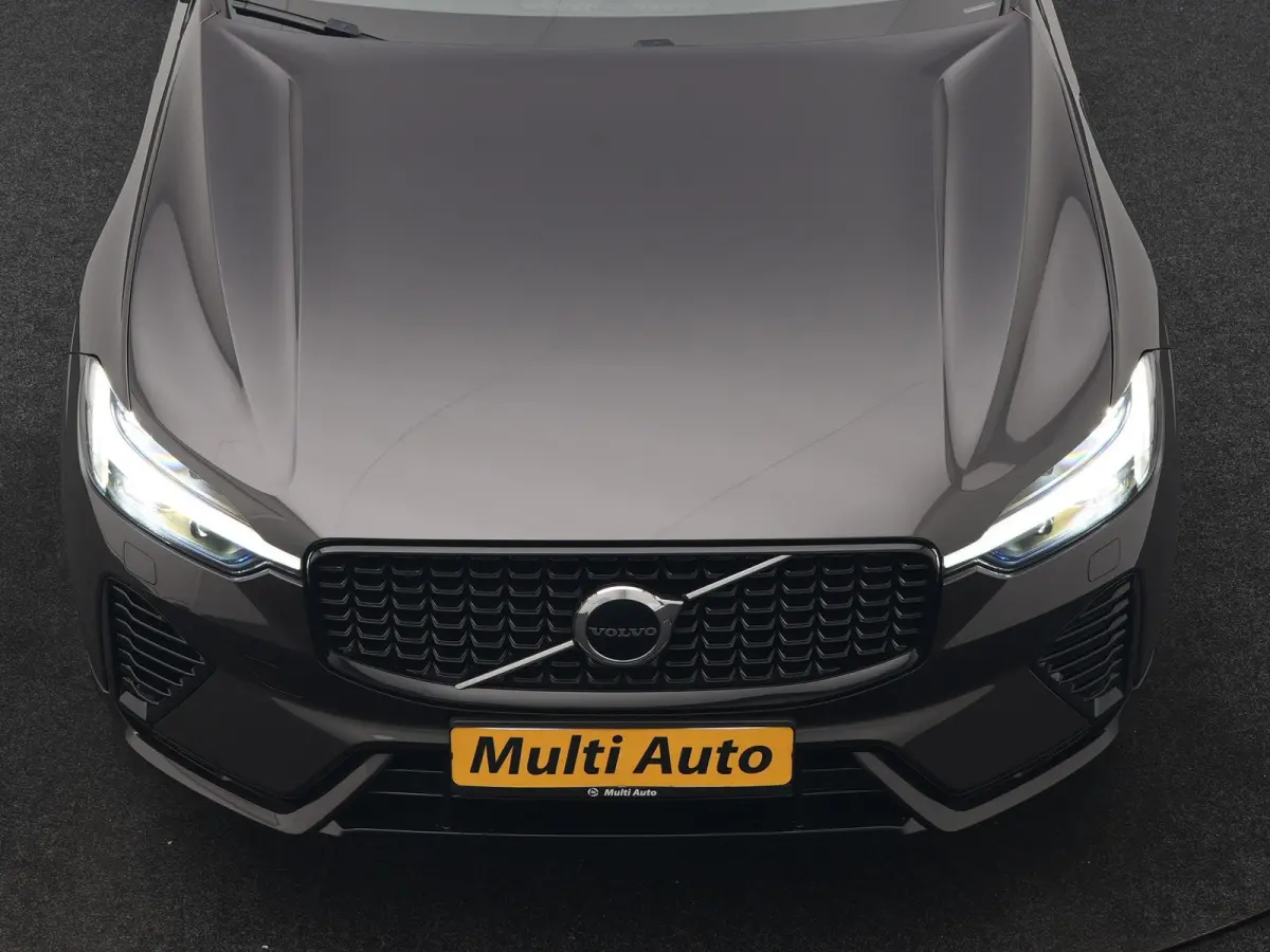 T6 PHEV AWD R-Design 350pk Dealer O.H | Trekhaak Af Fabriek | Panodak | Adaptive Cruise | Harman / Kardon | Camera | Lederen Sportstoelen Memory & Verwarmd | Keyless | Apple Carplay | Pilot 