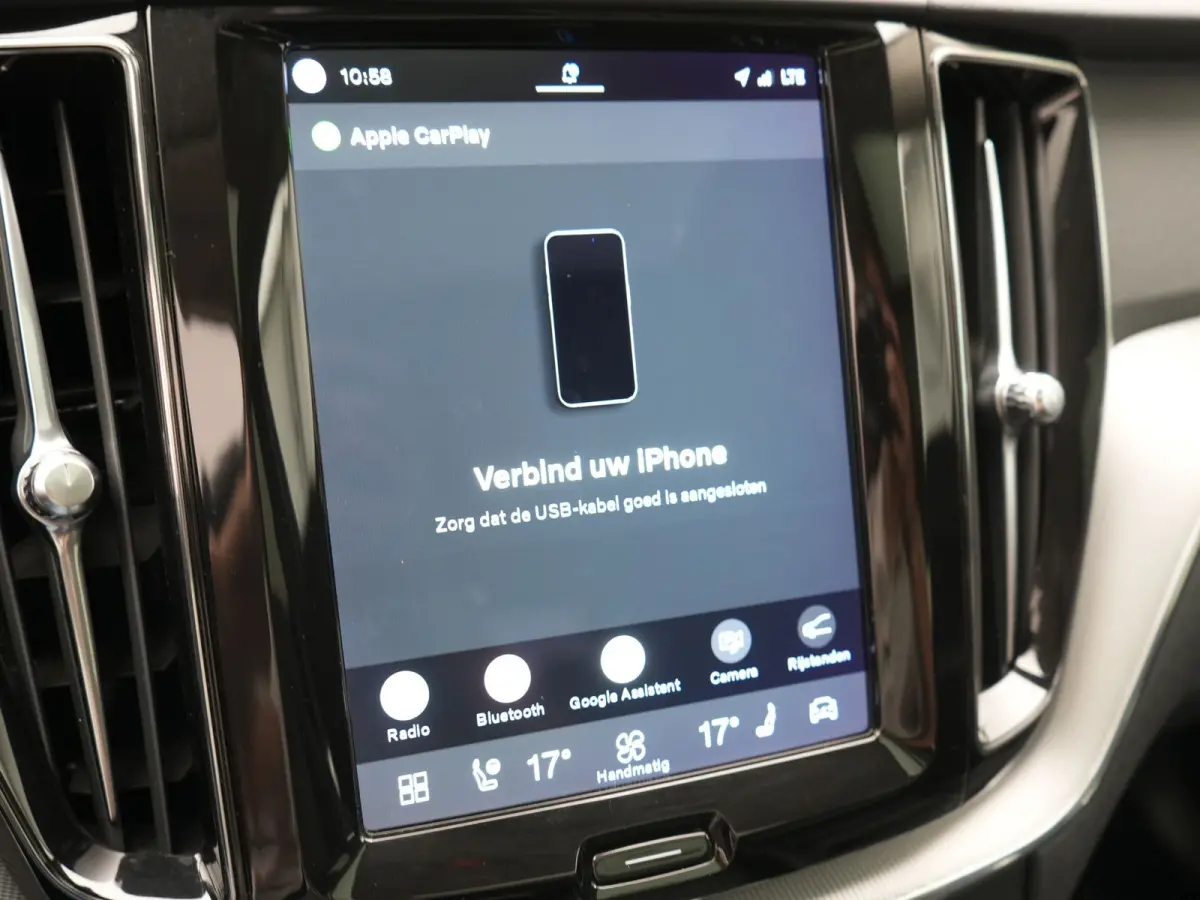 T6 PHEV AWD R-Design 350pk Dealer O.H | Trekhaak Af Fabriek | Panodak | Adaptive Cruise | Harman / Kardon | Camera | Lederen Sportstoelen Memory & Verwarmd | Keyless | Apple Carplay | Pilot 