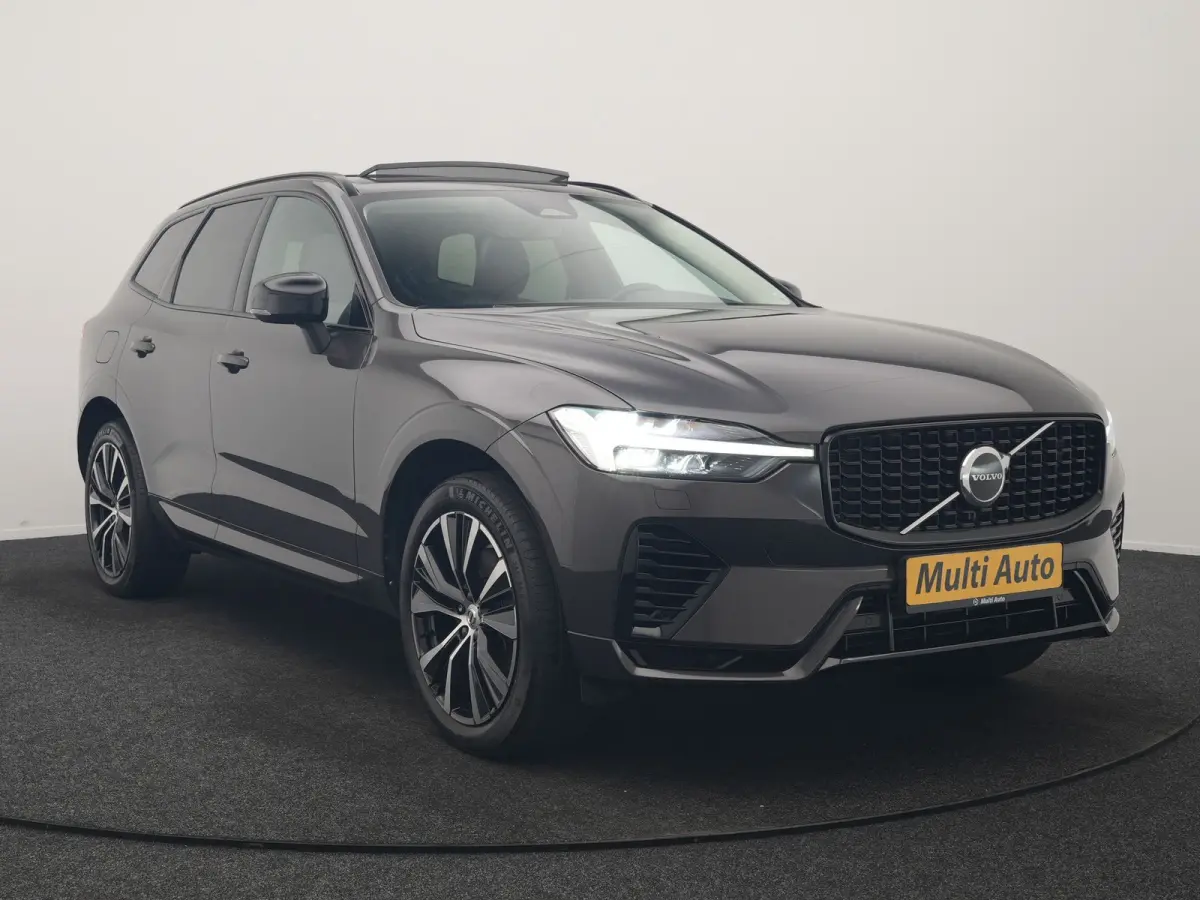 T6 PHEV AWD R-Design 350pk Dealer O.H | Trekhaak Af Fabriek | Panodak | Adaptive Cruise | Harman / Kardon | Camera | Lederen Sportstoelen Memory & Verwarmd | Keyless | Apple Carplay | Pilot 