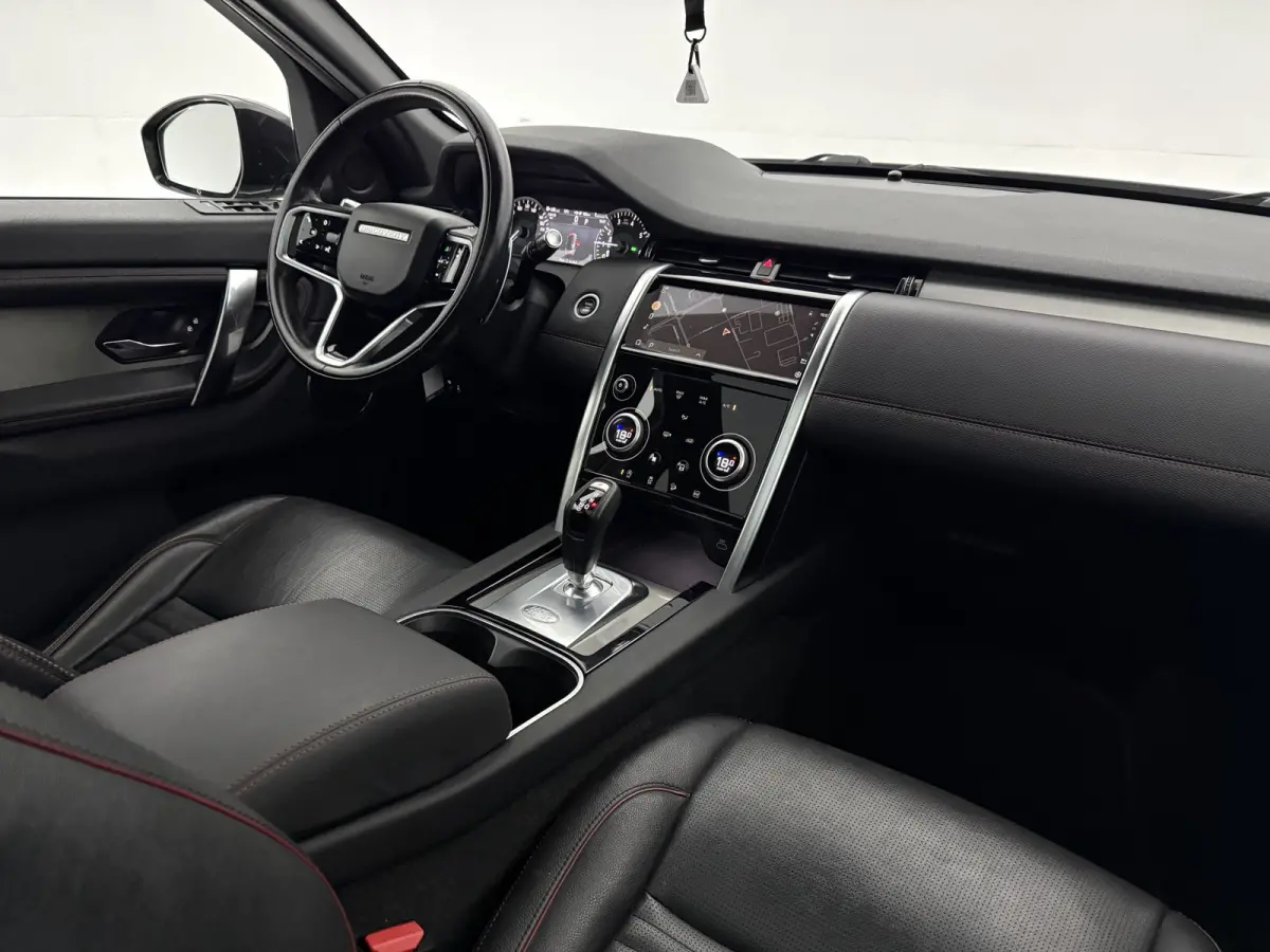 1.5 P300e 4X4 R-Dynamic S Black Edition | Pano | Virtual | Camera | Carplay | Cruise | Keyless