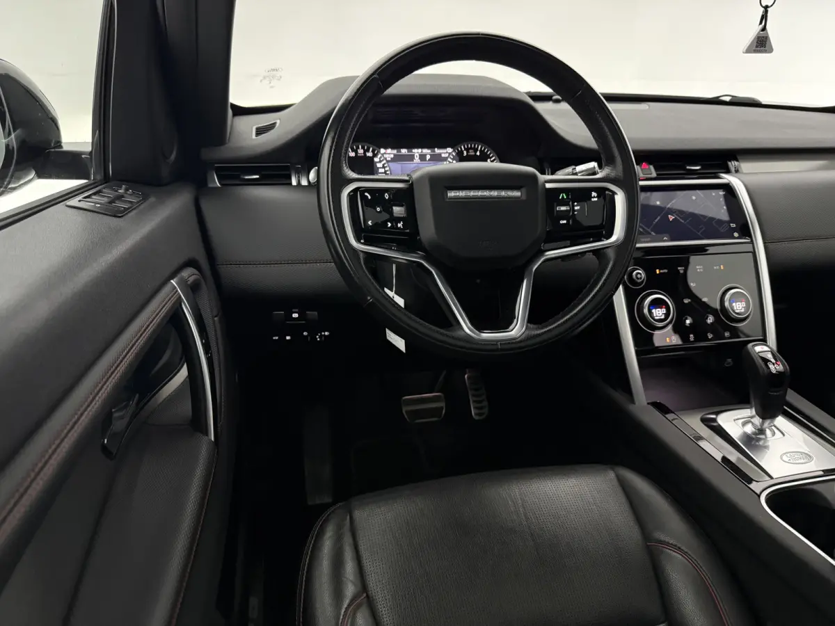 1.5 P300e 4X4 R-Dynamic S Black Edition | Pano | Virtual | Camera | Carplay | Cruise | Keyless