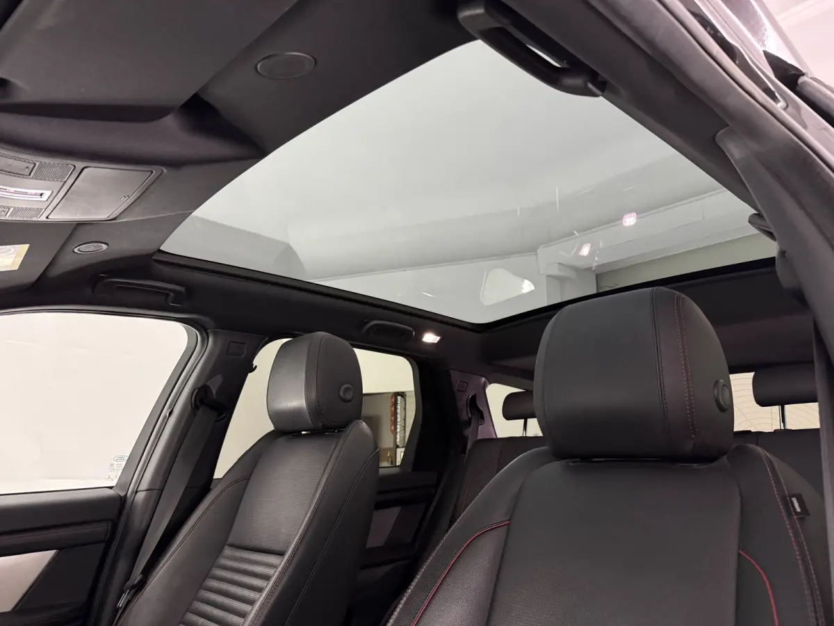 1.5 P300e 4X4 R-Dynamic S Black Edition | Pano | Virtual | Camera | Carplay | Cruise | Keyless