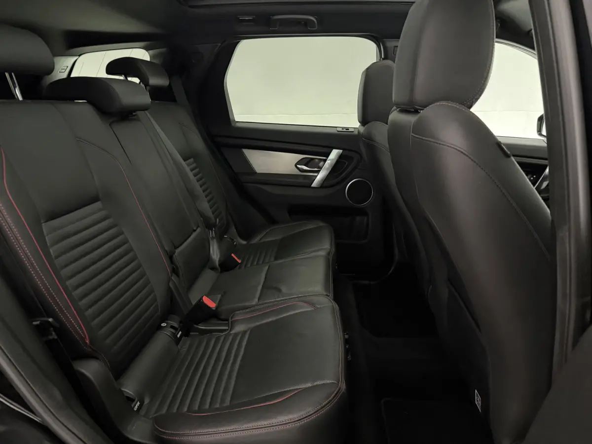 1.5 P300e 4X4 R-Dynamic S Black Edition | Pano | Virtual | Camera | Carplay | Cruise | Keyless