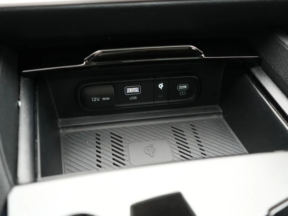 1.6 T-GDi Spirit PHEV 266pk Dealer O.H | Panodak | Adaptive Cruise | 360 Camera | Sportstoelen Verwarmd | Apple Carplay | Keyless | BLIS | Stuurverwarming | Pilot Assist | Virtual | Navigati