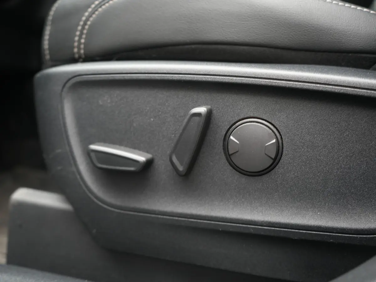 2.5 PHEV Vignale 225pk Dealer O.H | Trekhaak Af Fabriek | Adaptive Cruise | Bang & Olufsen | 360 Camera | Head Up | Lederen Sportstoelen Memory & Verwarmd | BLIS | Apple Carplay | Keyless | 