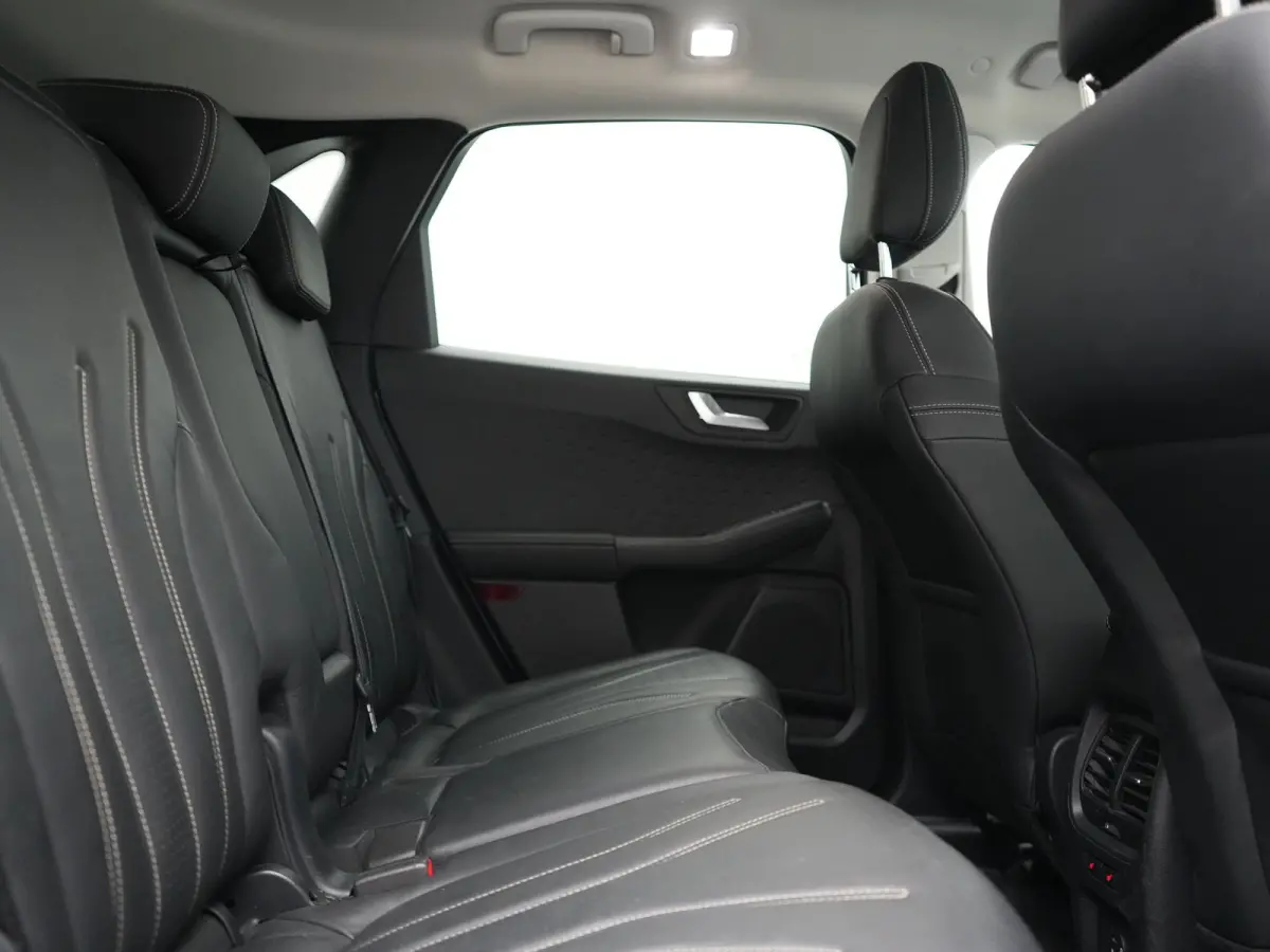 2.5 PHEV Vignale 225pk Dealer O.H | Trekhaak Af Fabriek | Adaptive Cruise | Bang & Olufsen | 360 Camera | Head Up | Lederen Sportstoelen Memory & Verwarmd | BLIS | Apple Carplay | Keyless | 