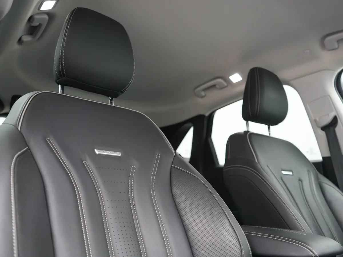 2.5 PHEV Vignale 225pk Dealer O.H | Trekhaak Af Fabriek | Adaptive Cruise | Bang & Olufsen | 360 Camera | Head Up | Lederen Sportstoelen Memory & Verwarmd | BLIS | Apple Carplay | Keyless | 
