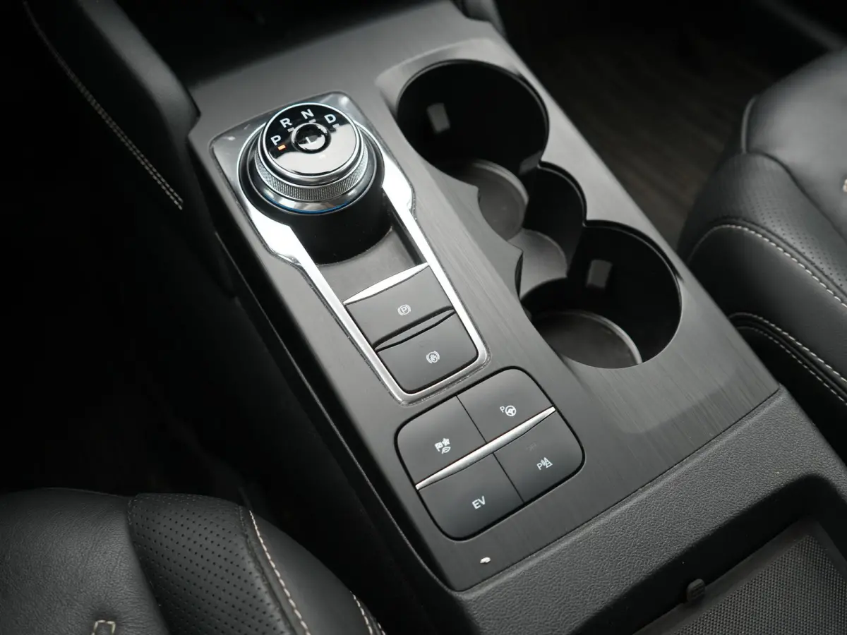 2.5 PHEV Vignale 225pk Dealer O.H | Trekhaak Af Fabriek | Adaptive Cruise | Bang & Olufsen | 360 Camera | Head Up | Lederen Sportstoelen Memory & Verwarmd | BLIS | Apple Carplay | Keyless | 