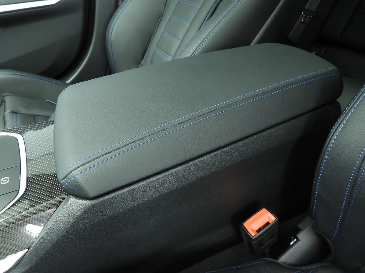 330e M Sportpakket Pro / Schuifdak / Driving assist prof / Getint glas / Leder / Alu wielen 19 inch