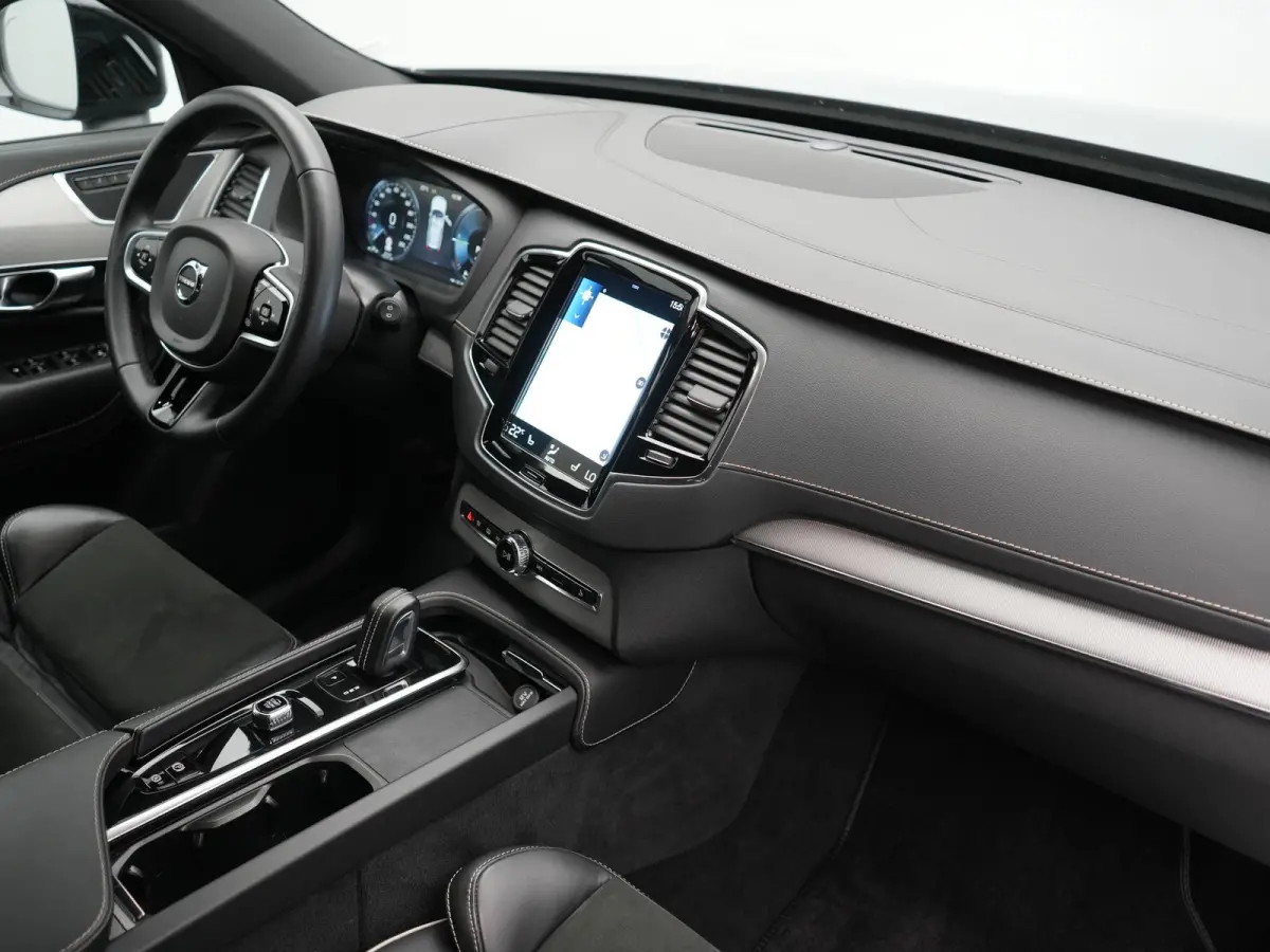 T8 Recharge AWD R-Design Long Range PHEV 456pk Dealer O.H | Adaptive Cruise | Camera | Lederen Sportstoelen Memory & Verwarmd | Apple Carplay | Keyless | BLIS | Pilot Assist | Stuurverwarmin