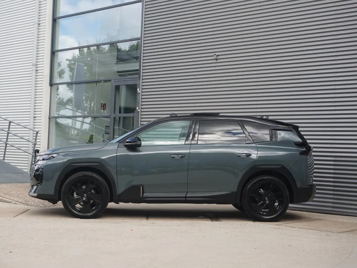 1.2 Hybrid 145 Max Black velgen