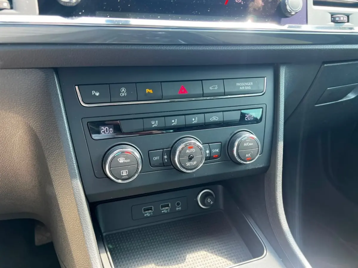 1.0 TSI,