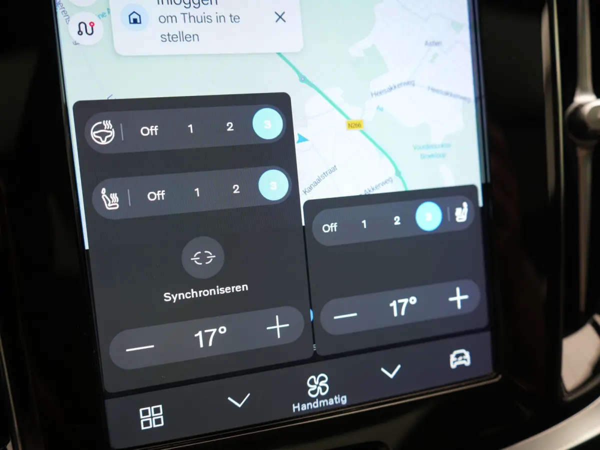 T6 AWD Plus Dark Long Range PHEV 350pk Dealer O.H | Trekhaak Af Fabriek | Panodak | Adaptive Cruise | 360 Camera | Sportstoelen Memory & Verwarmd | Keyless | Apple Carplay | Pilot Assist | S