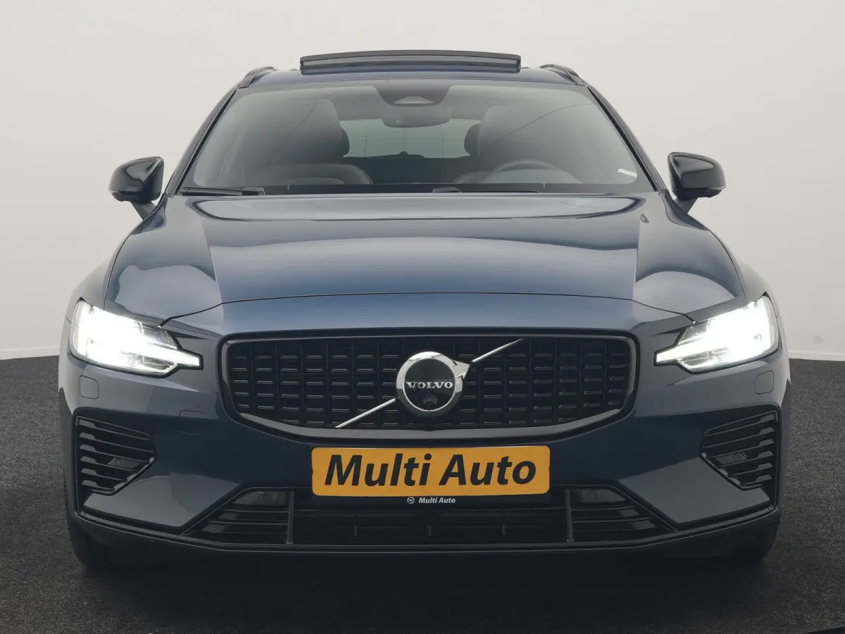 T6 AWD Plus Dark Long Range PHEV 350pk Dealer O.H | Trekhaak Af Fabriek | Panodak | Adaptive Cruise | 360 Camera | Sportstoelen Memory & Verwarmd | Keyless | Apple Carplay | Pilot Assist | S