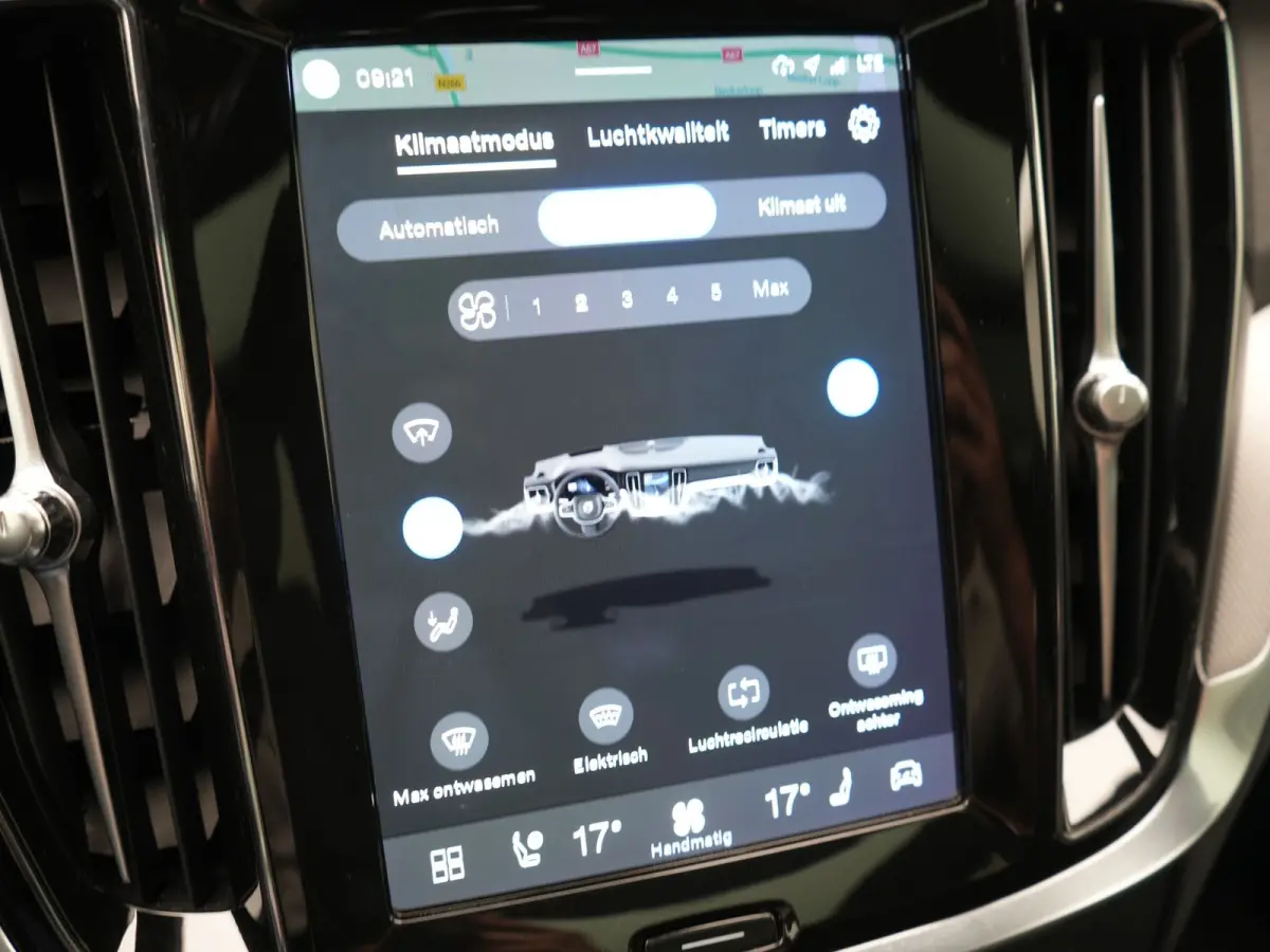 T6 AWD Plus Dark Long Range PHEV 350pk Dealer O.H | Trekhaak Af Fabriek | Panodak | Adaptive Cruise | 360 Camera | Sportstoelen Memory & Verwarmd | Keyless | Apple Carplay | Pilot Assist | S