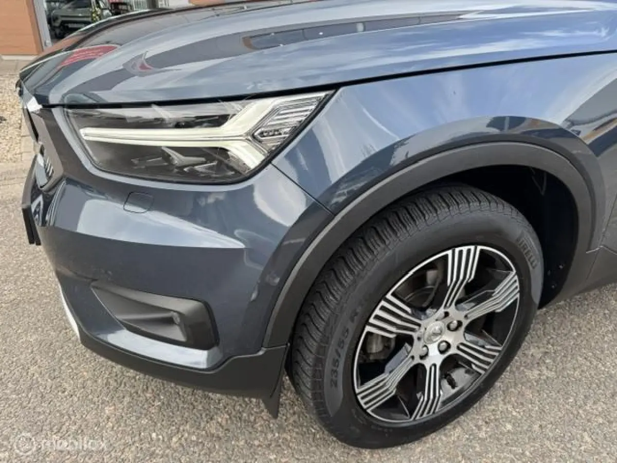 1.5 T3 Inscription Trekhaak , 163pk , 1.600kg trekgewicht , Navigatie , Camera , Parkeerhulp voor & Achter , Lederbekleding incl stoel verwarming , Volvo dealer onderhouden