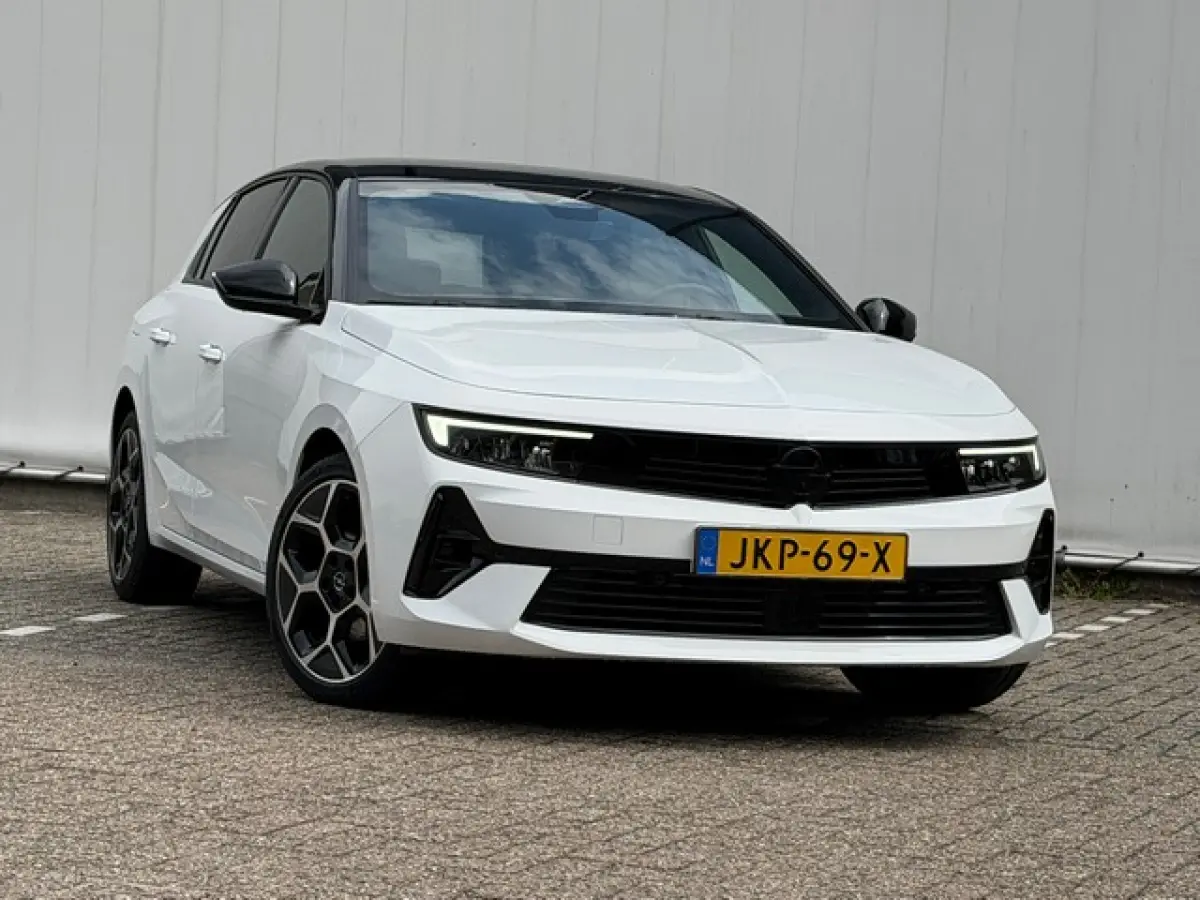 1.2 Turbo Hybrid 145PK GS met 360-Camera, Winterpakket, 18inch