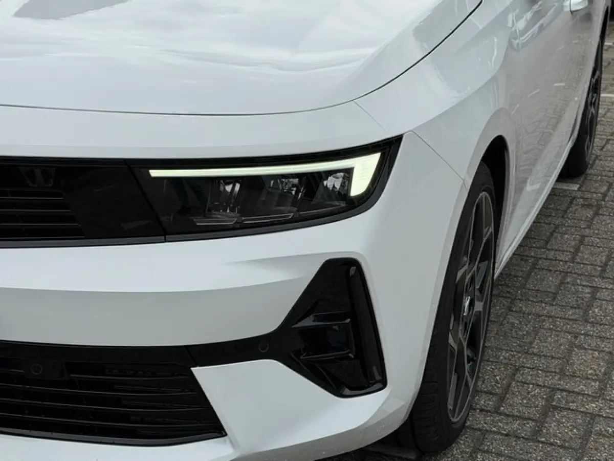 1.2 Turbo Hybrid 145PK GS met 360-Camera, Winterpakket, 18inch