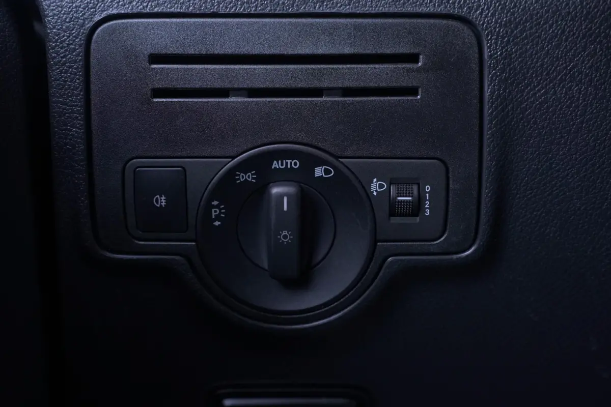 114 CDI 136 pk Lang Marge Auto Airco, Navi Cruise Control, Laadruimte Pakket, 3-Zits