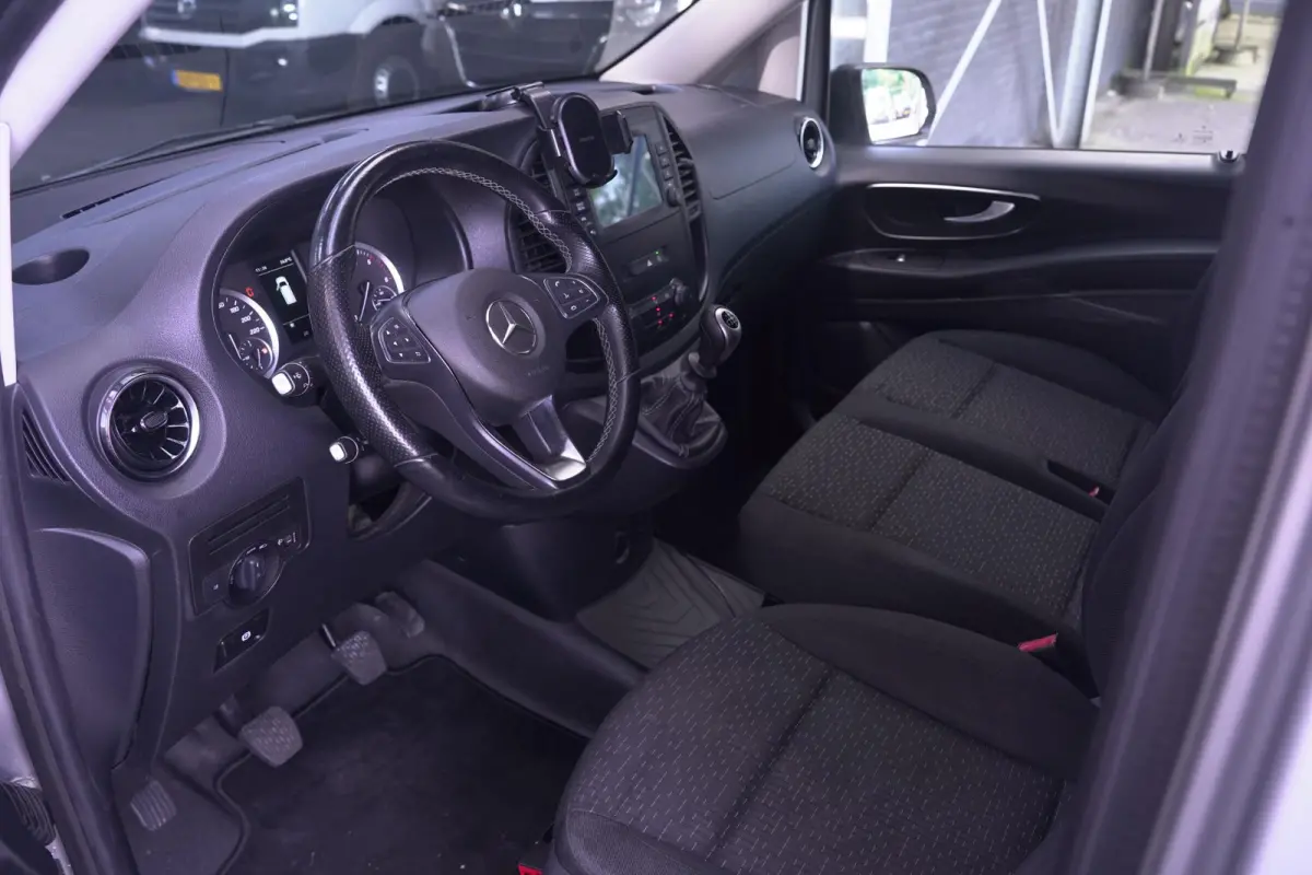 114 CDI 136 pk Lang Marge Auto Airco, Navi Cruise Control, Laadruimte Pakket, 3-Zits