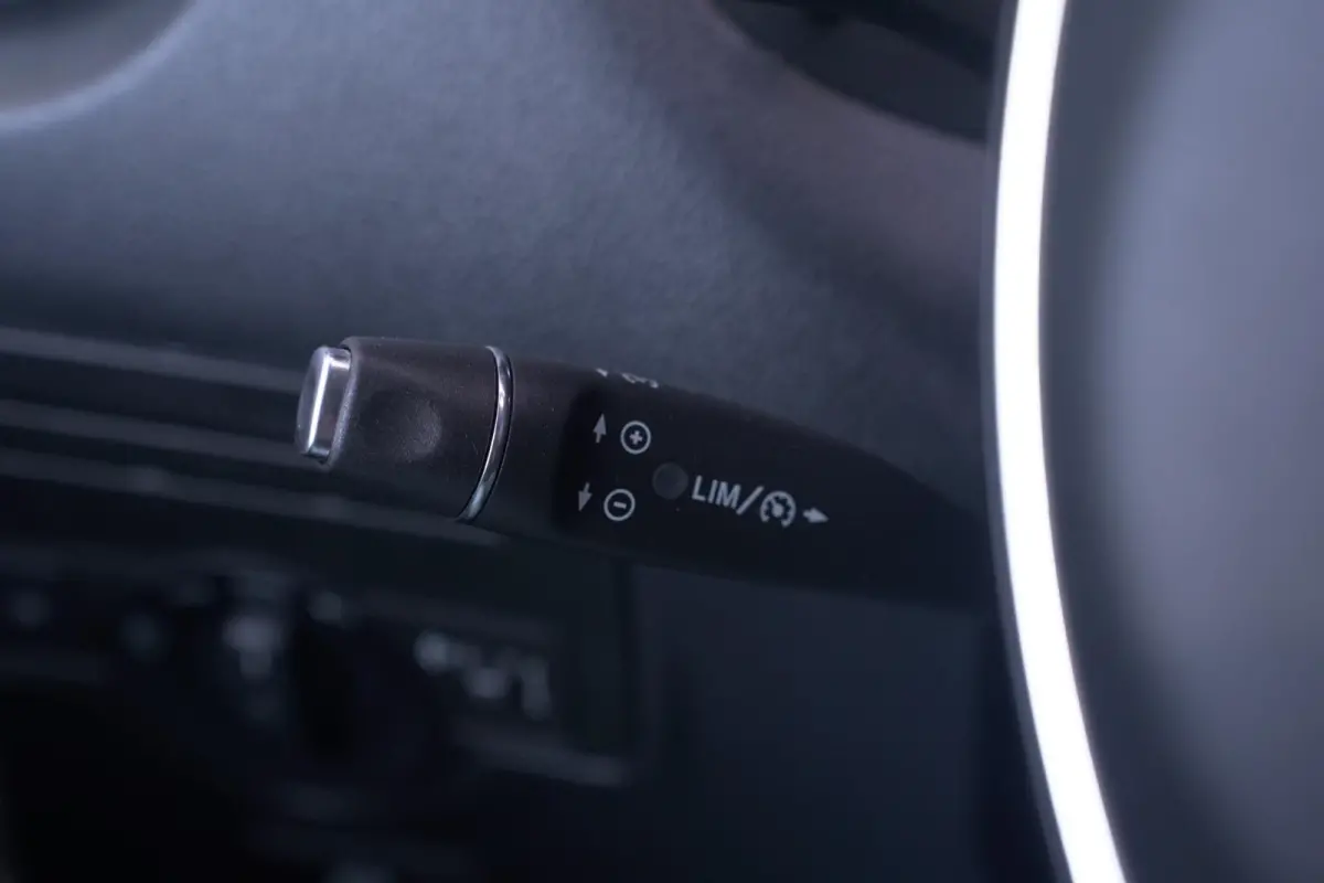 114 CDI 136 pk Lang Marge Auto Airco, Navi Cruise Control, Laadruimte Pakket, 3-Zits