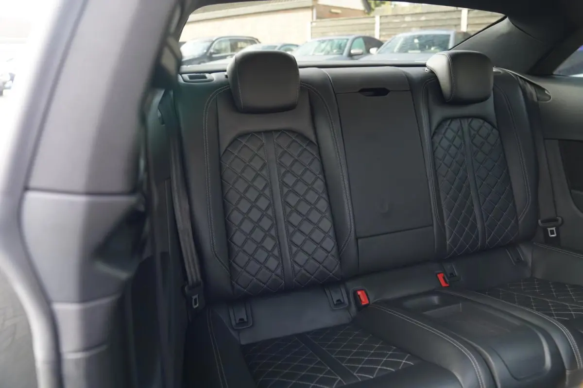 2.0 TFSI ultra Launch Edition | RS Zetels | Panorama | Massage stoelen | Stoelverwarming | LED | 2 x S-line | NAP