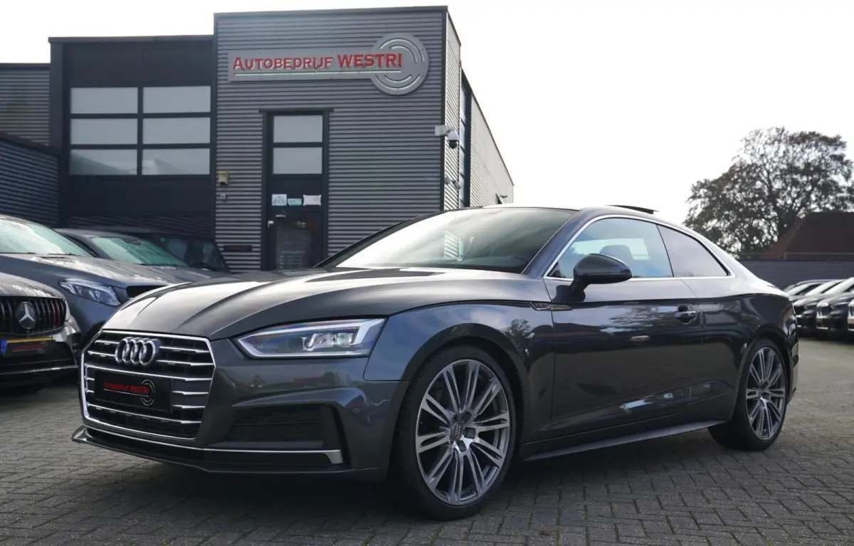 2.0 TFSI ultra Launch Edition | RS Zetels | Panorama | Massage stoelen | Stoelverwarming | LED | 2 x S-line | NAP