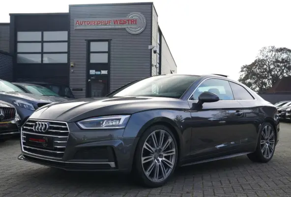 2.0 TFSI ultra Launch Edition | RS Zetels | Panorama | Massage stoelen | Stoelverwarming | LED | 2 x S-line | NAP