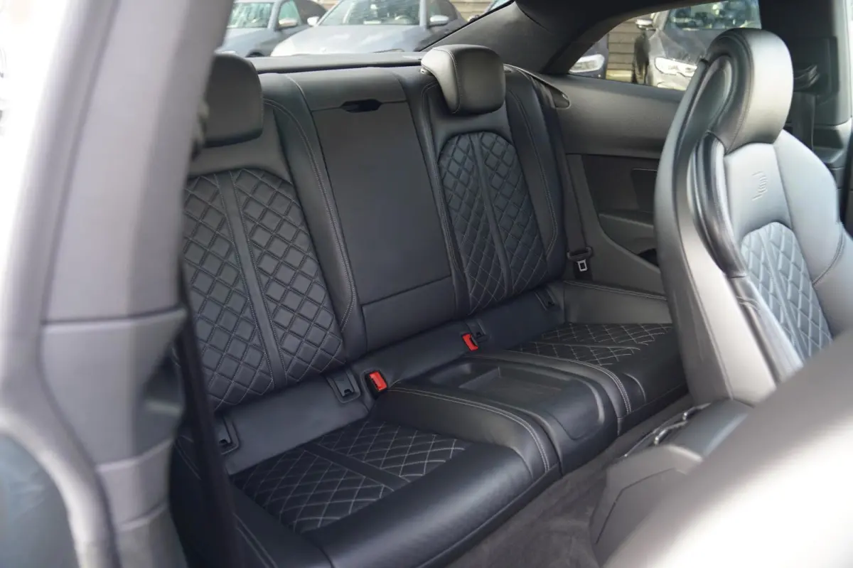 2.0 TFSI ultra Launch Edition | RS Zetels | Panorama | Massage stoelen | Stoelverwarming | LED | 2 x S-line | NAP