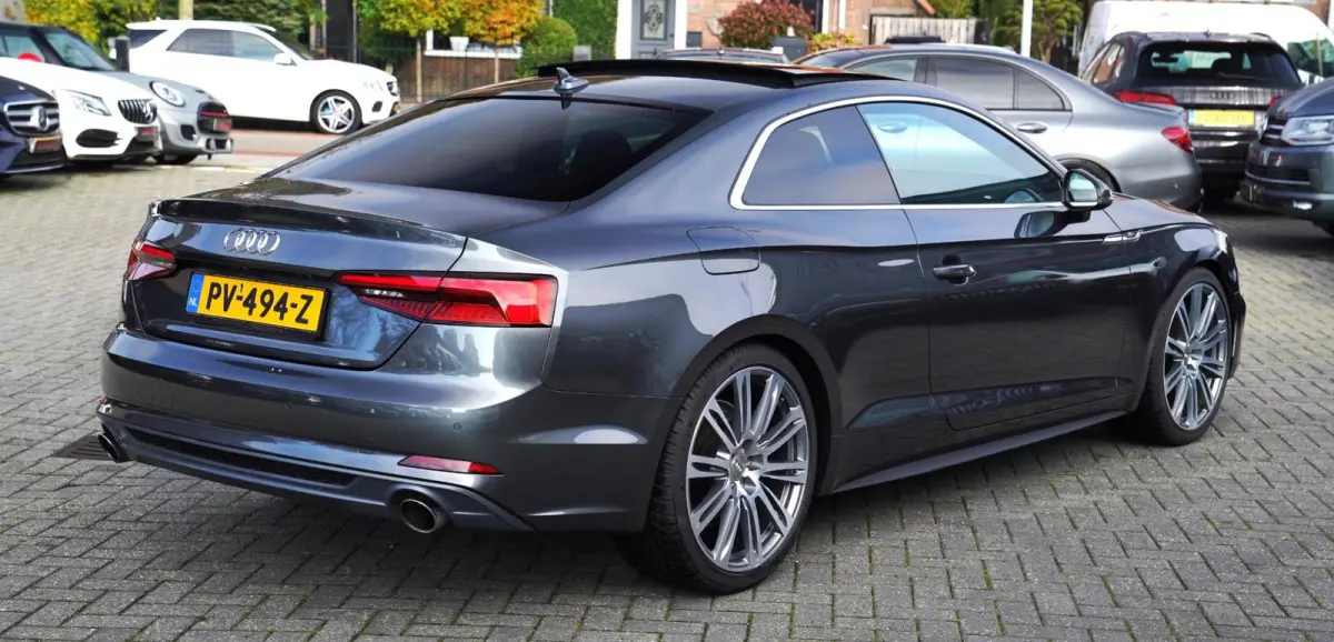 2.0 TFSI ultra Launch Edition | RS Zetels | Panorama | Massage stoelen | Stoelverwarming | LED | 2 x S-line | NAP