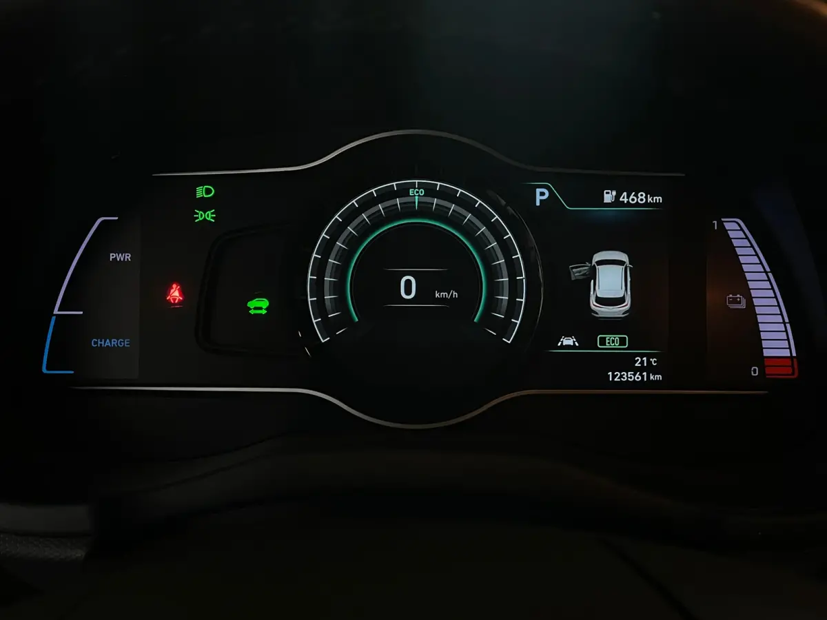 EV Fashion 64 kWh FASE3 WARMTEPOMP SOH100%|HEADSUP|CAMERA|BLIS|KEYLESSGO|NAVI|ADAPT.CRUISE|LANE ASSIST|KRELLAUDIO