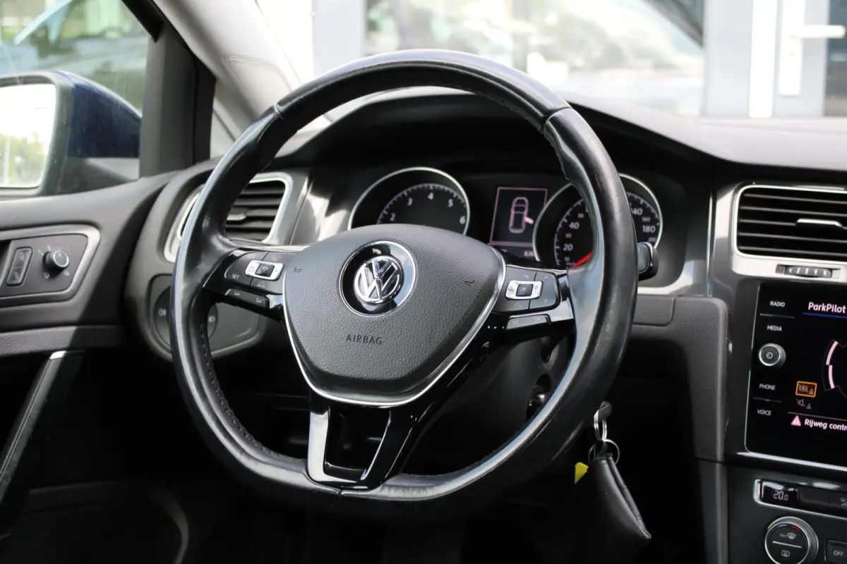 1.0 TSI Comfortline|Navi|Trekhaak|DAB|Climate