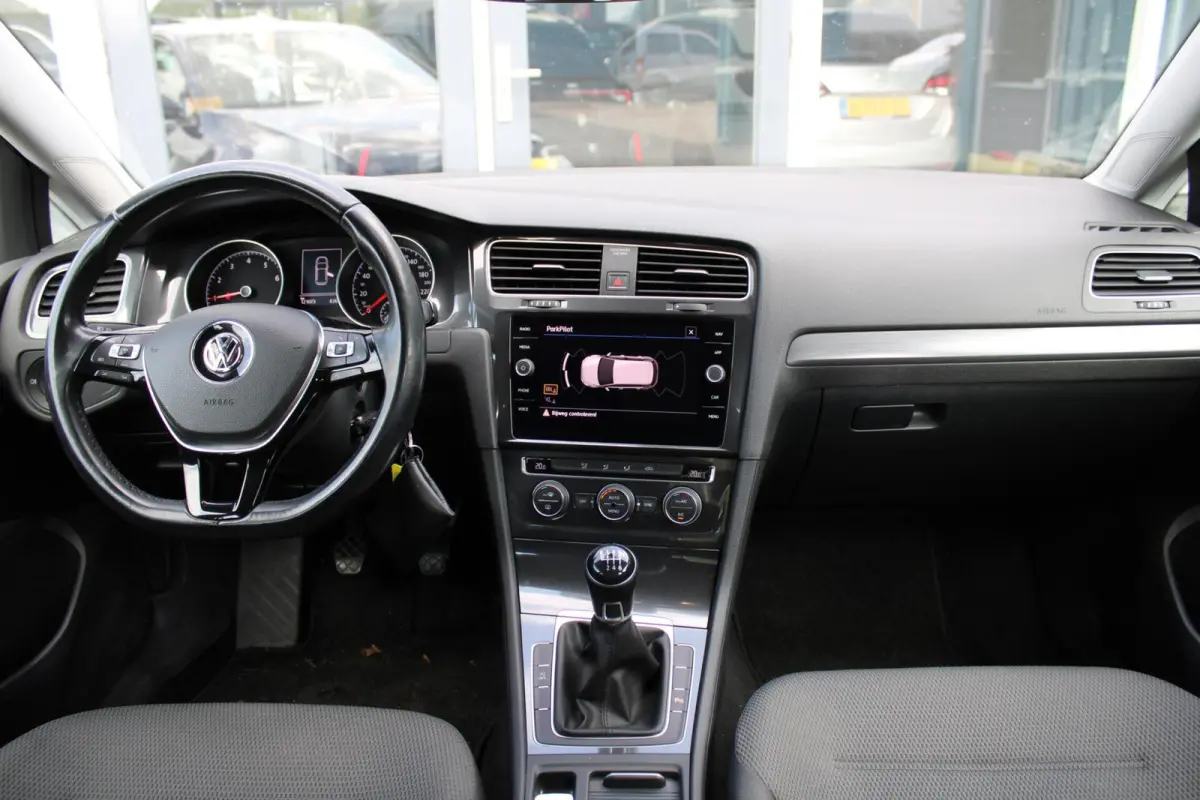 1.0 TSI Comfortline|Navi|Trekhaak|DAB|Climate