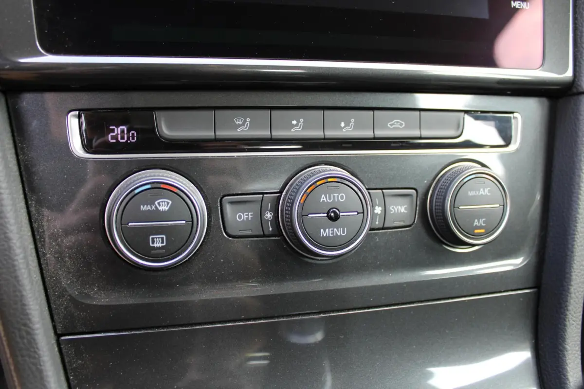 1.0 TSI Comfortline|Navi|Trekhaak|DAB|Climate