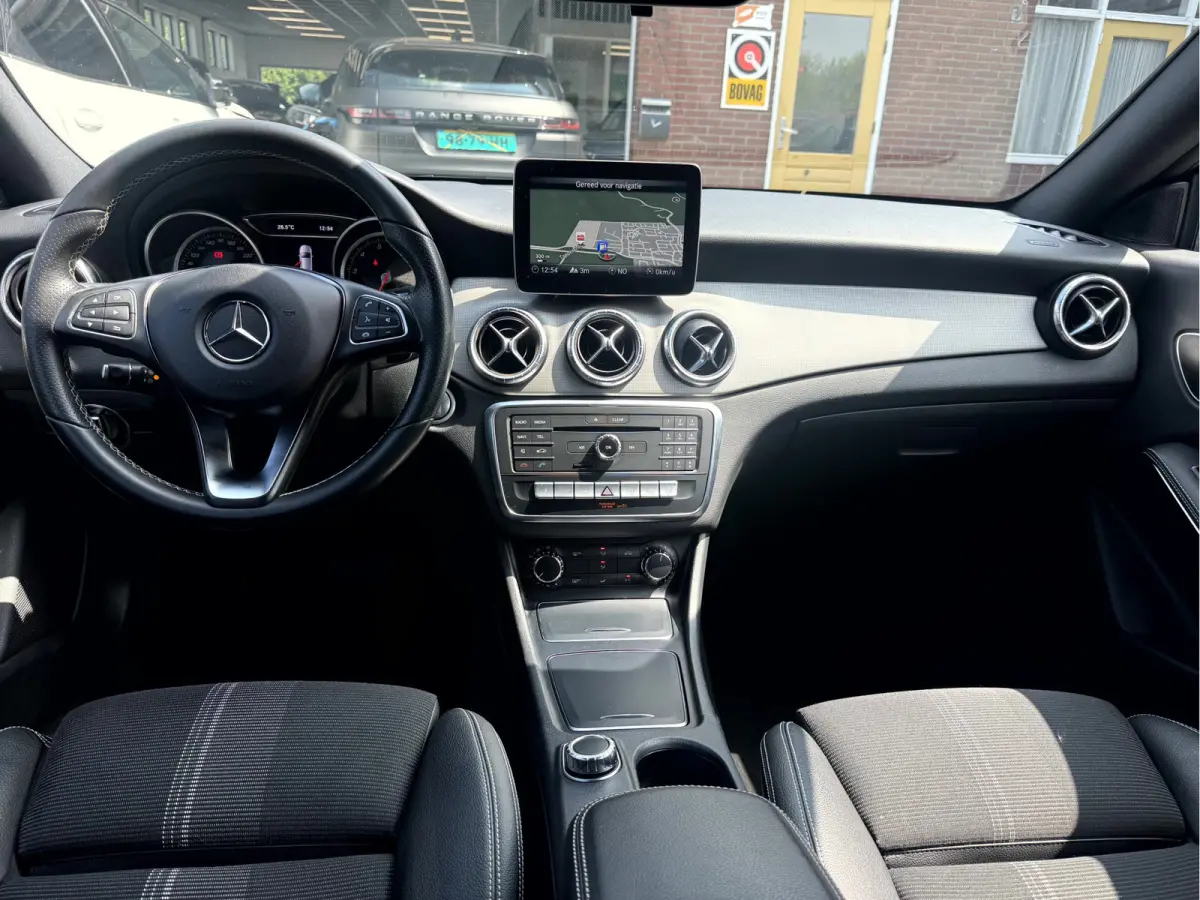 180 Business Solution 18''Lmv, Camera, Led, Trekhaak