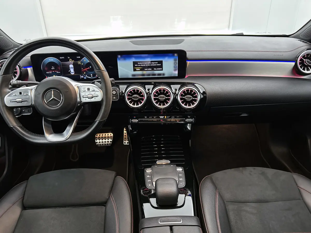 250 Premium Plus AMG-Line (Perfect OndH, Panorama, SfeerV, Camera, Navi, V+A, StoelV, Lane Assist, Etc)