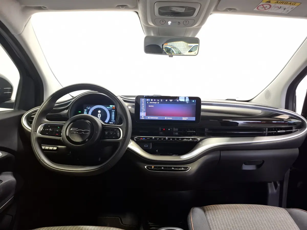Icon 42 kWh | SoH 93.4% | Navigatie/Android/Apple Carplay | LM Velgen 16" | Cruise Control | DAB | Cruise Control | Airco |