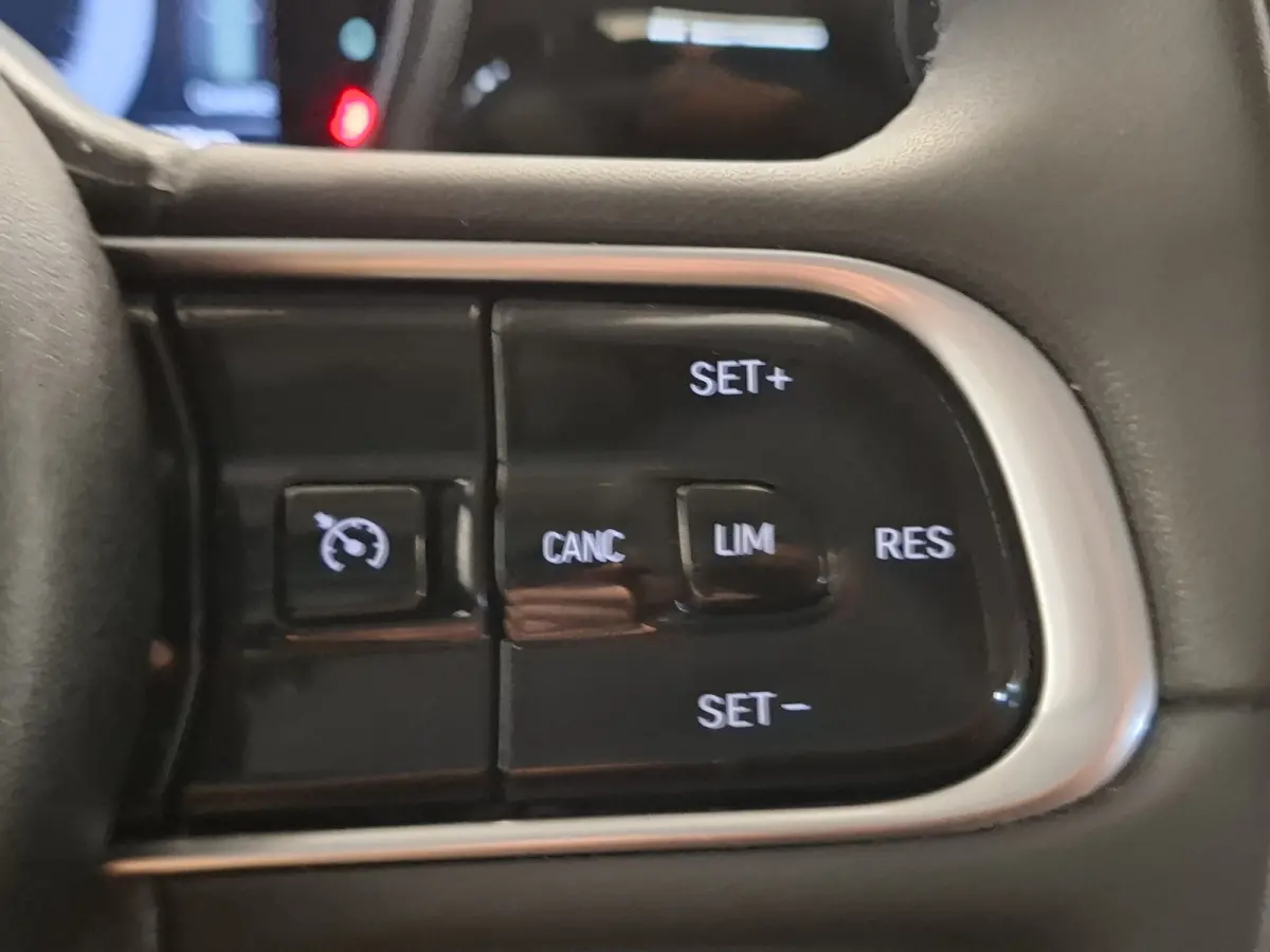 Icon 42 kWh | SoH 93.4% | Navigatie/Android/Apple Carplay | LM Velgen 16" | Cruise Control | DAB | Cruise Control | Airco |