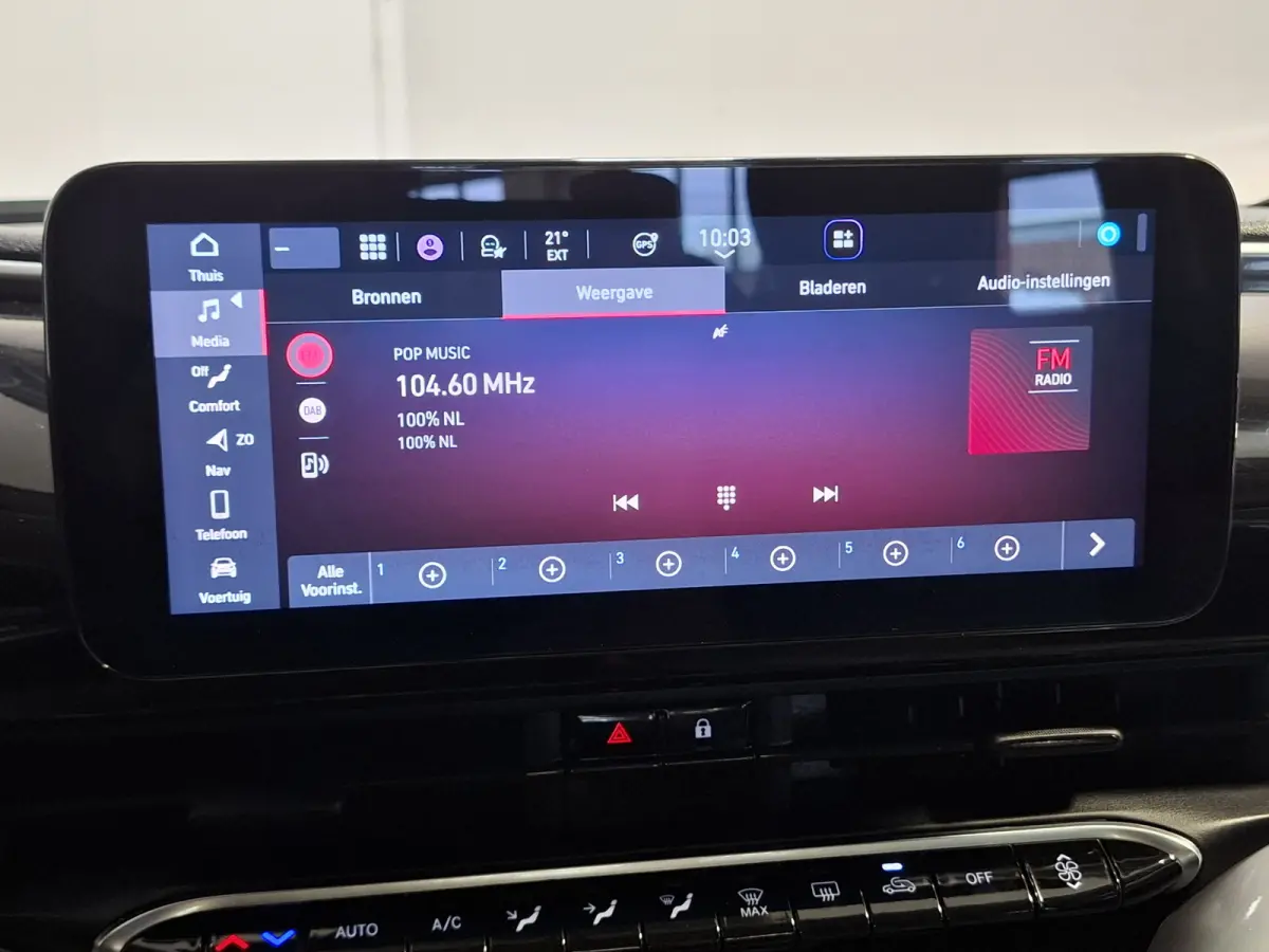 Icon 42 kWh | SoH 93.4% | Navigatie/Android/Apple Carplay | LM Velgen 16" | Cruise Control | DAB | Cruise Control | Airco |