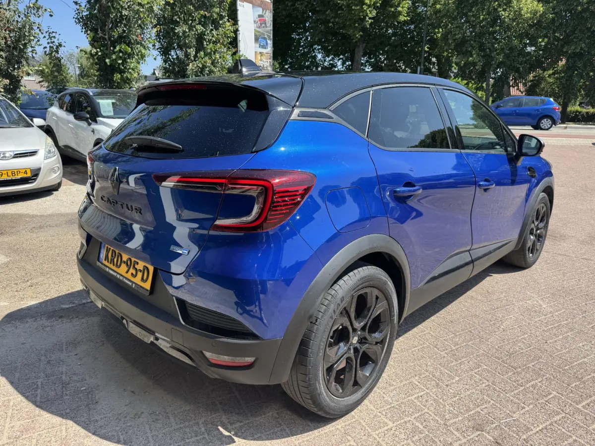 1.6 E-Tech Hybrid 145pk Rive Gauche