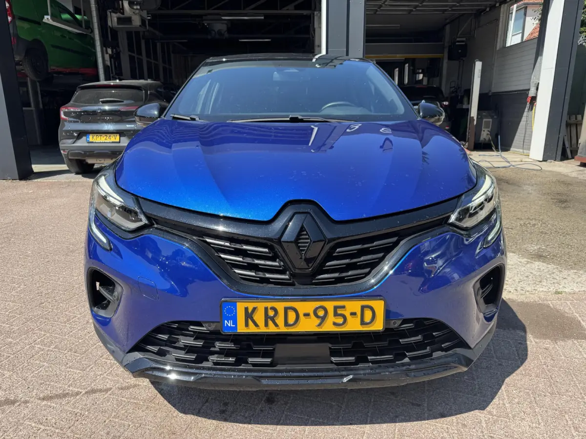 1.6 E-Tech Hybrid 145pk Rive Gauche