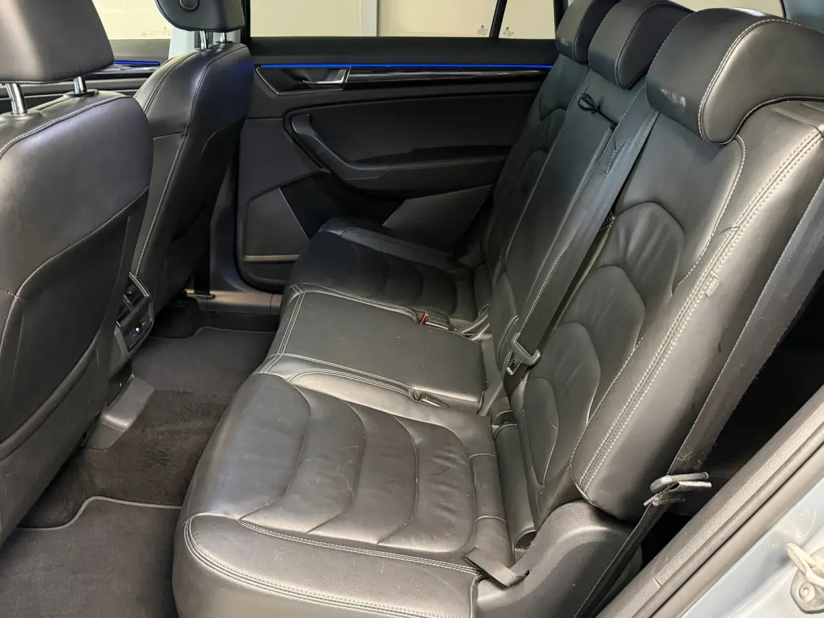 1.5 TSI Business Edition Plus 7p. | LEER | CAMERA | ELEKTR. ACHTERKLEP |